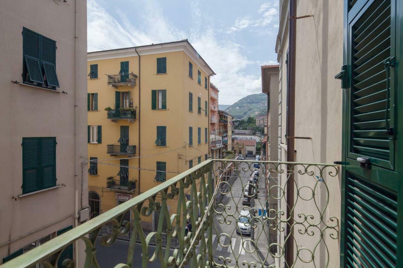 Guest House Rita La Spezia Exteriör bild